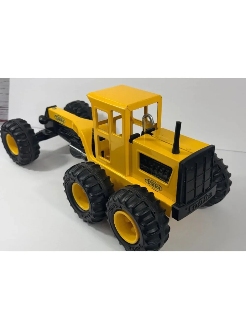 Vintage Tonka Yellow Steel Road Grader Construction Toy - 6-Wheel Design 17” Bla
